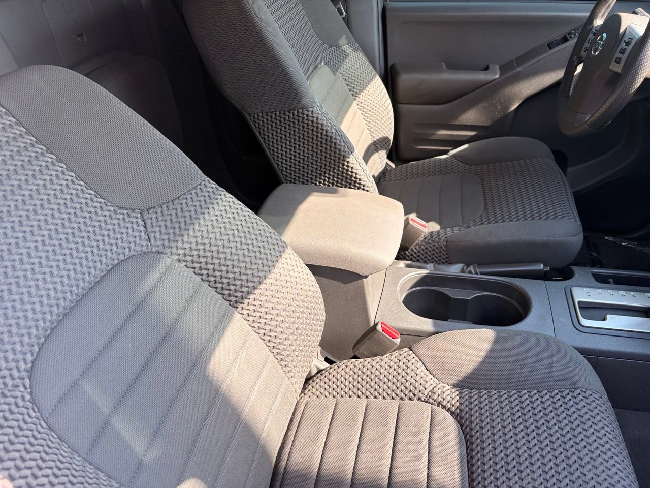 Used 2019 Nissan Frontier SV RWD image 7