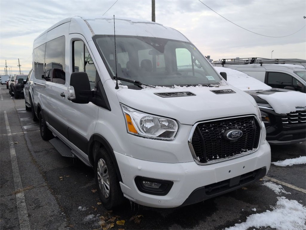 Used 2022 Ford Transit 350 XLT image 4