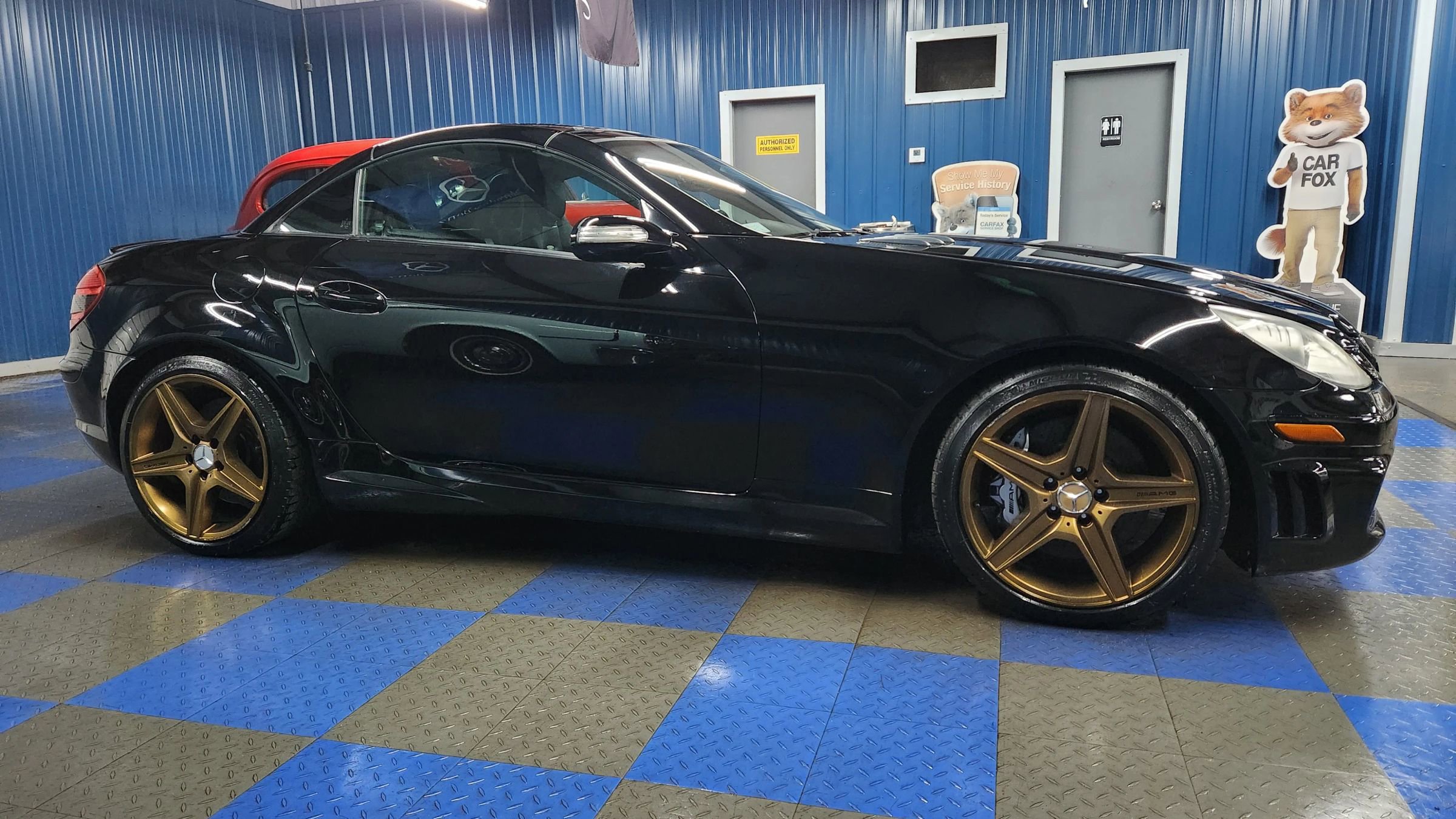 Used 2005 Mercedes-Benz SLK 55 AMG image 81