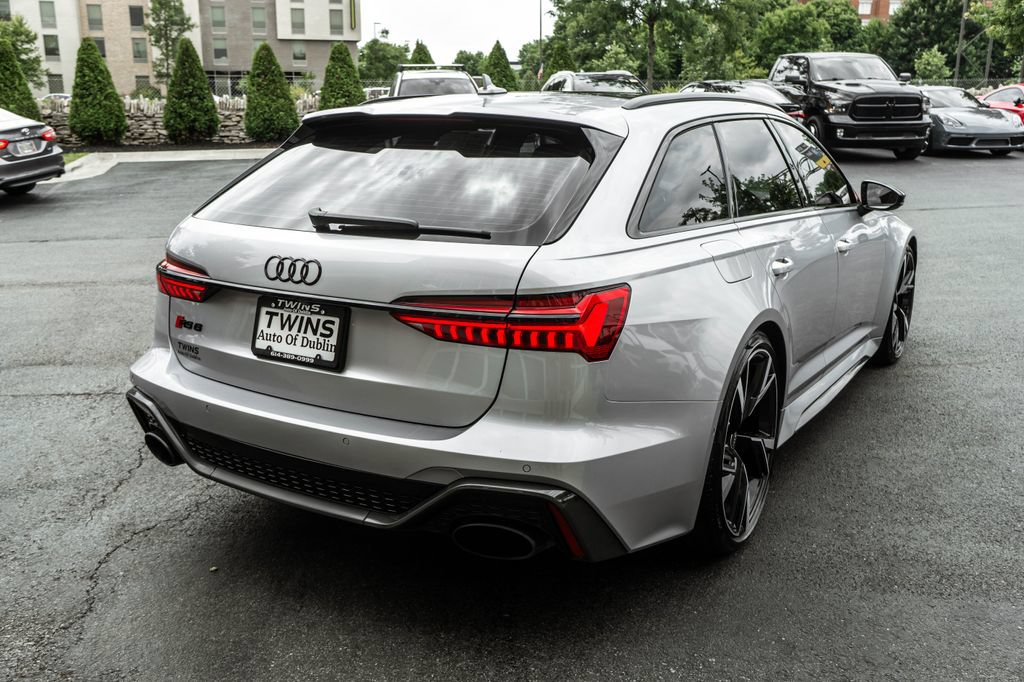 Used 2023 Audi RS 6 AWD/4WD image 38