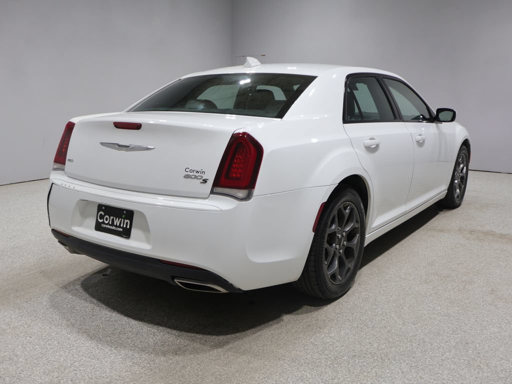 Used 2017 Chrysler 300 S AWD/4WD image 2