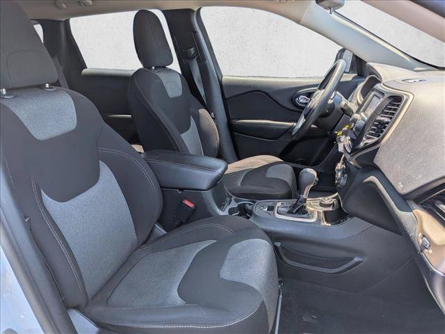 Used 2016 Jeep Cherokee Sport AWD/4WD image 19