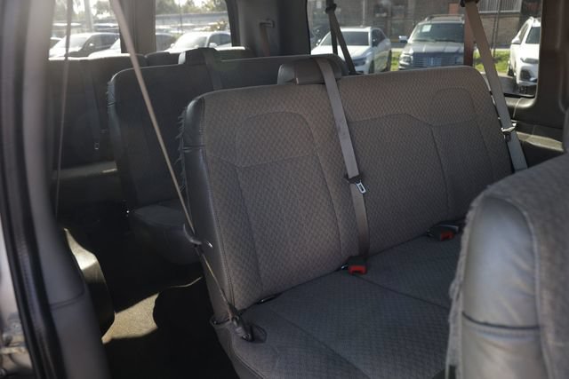 Used 2017 Chevrolet Express 3500 LT w/ LT Preferred Equipment Group RWD image 31