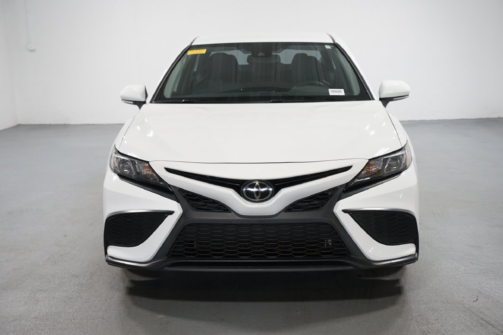 Certified 2023 Toyota Camry SE w/ Convenience Package FWD image 2