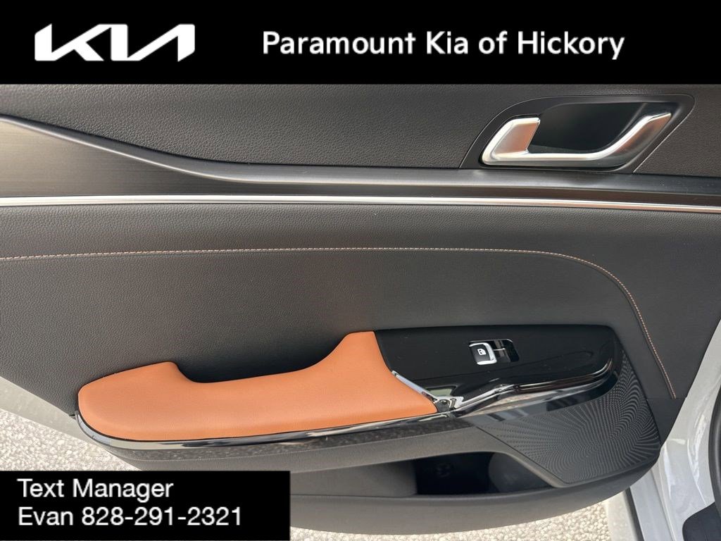 Used 2023 Kia K5 GT w/ GT1 Package image 12