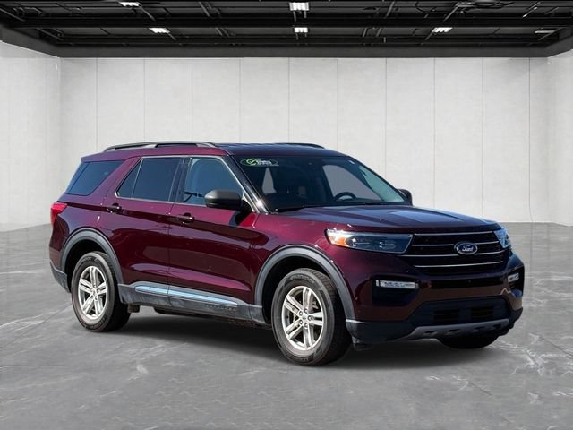 Used 2022 Ford Explorer XLT w/ Equipment Group 202A AWD/4WD image 6