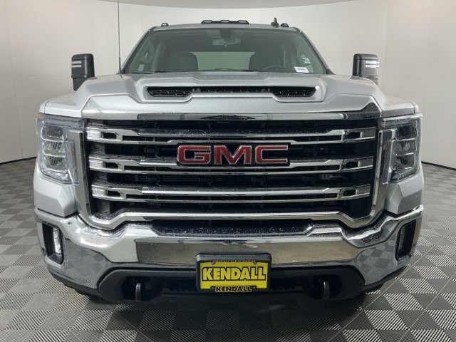 Used 2022 GMC Sierra 3500 SLE image 2
