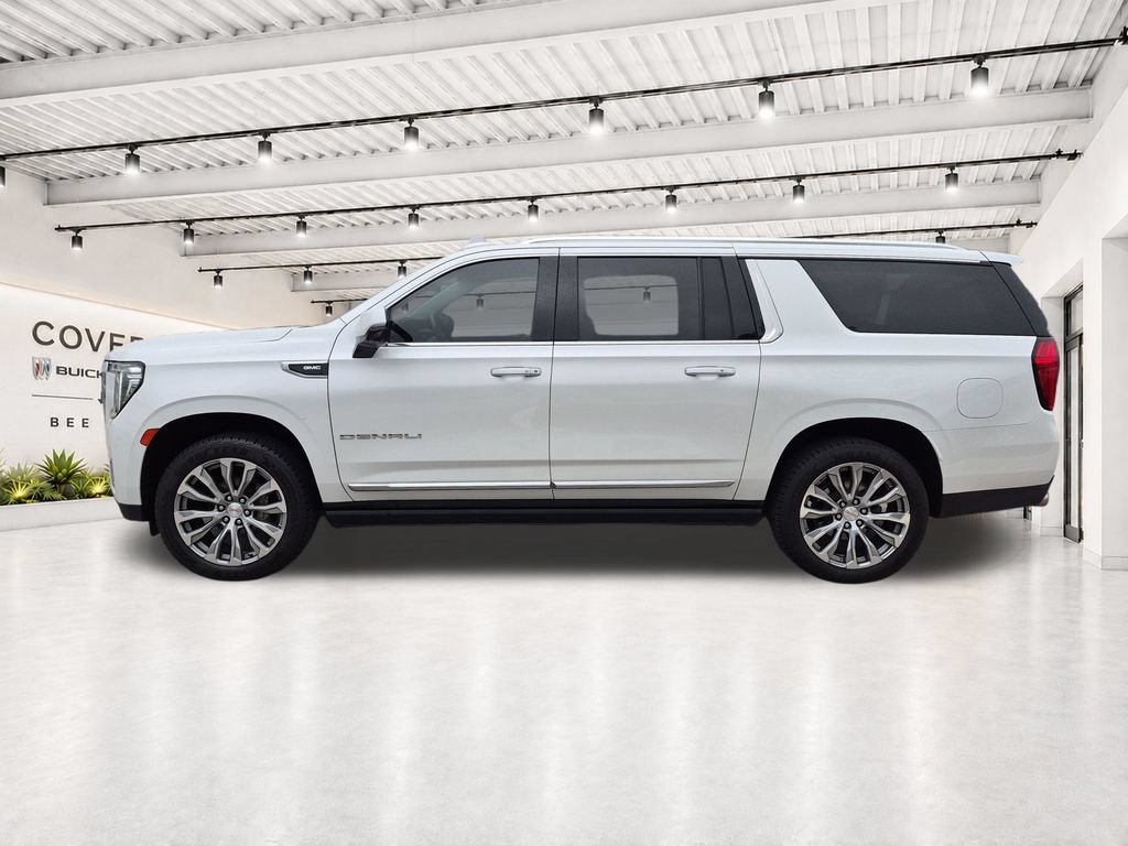 Used 2021 GMC Yukon XL Denali w/ Denali Premium Package AWD/4WD image 6