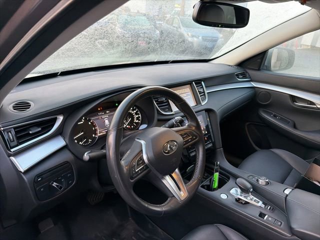 Used 2019 INFINITI QX50 Luxe w/ Navigation Package image 5