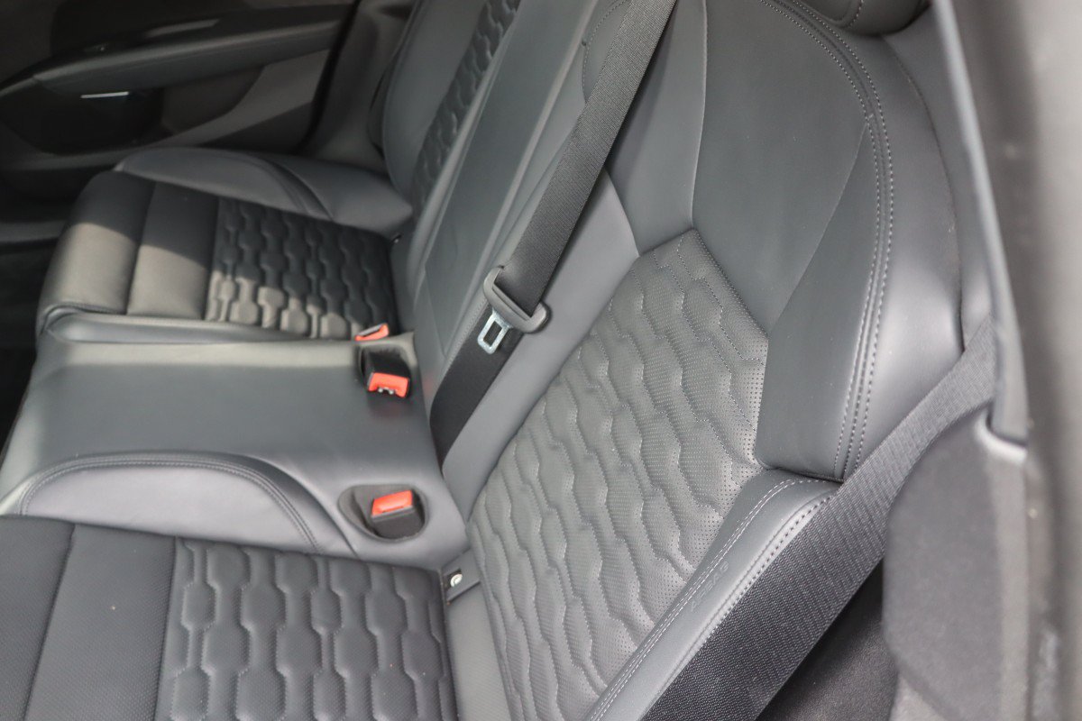Used 2023 Audi RS e-tron GT w/ Carbon Performance Package AWD/4WD image 21