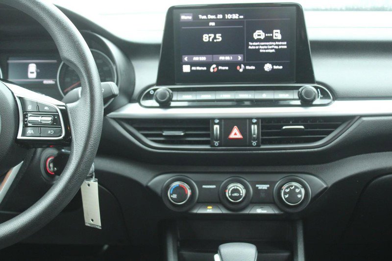 Used 2024 Kia Forte LXS image 15