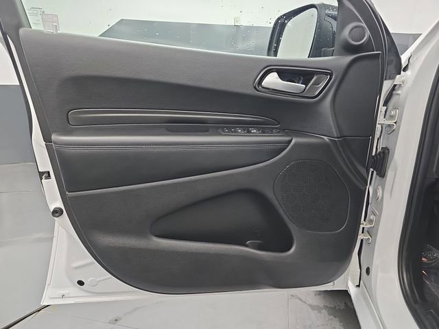 Used 2022 Dodge Durango SXT w/ Blacktop Package AWD/4WD image 25