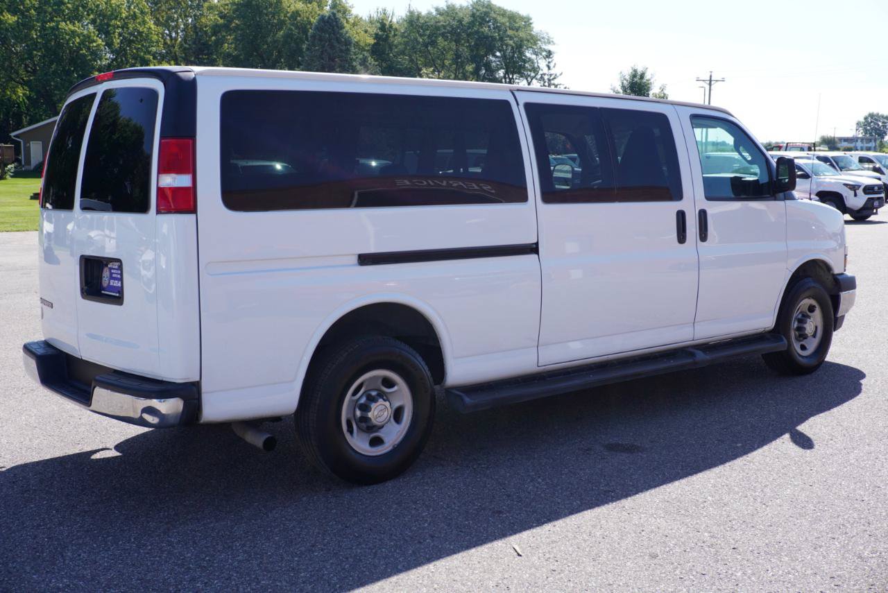 Used 2019 Chevrolet Express 3500 LT w/ LT Preferred Equipment Group RWD image 5