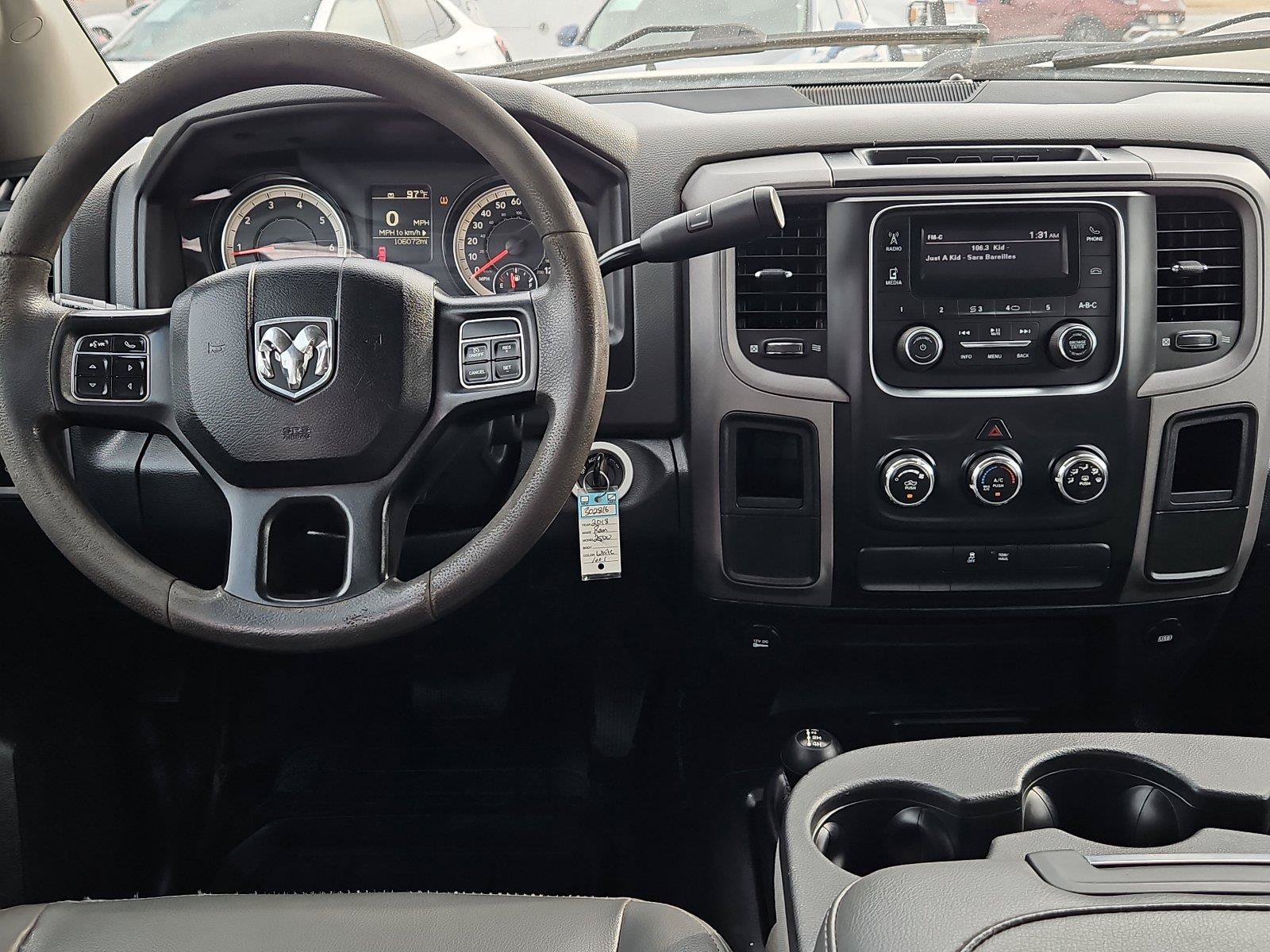Used 2018 RAM 2500 ST AWD/4WD image 18