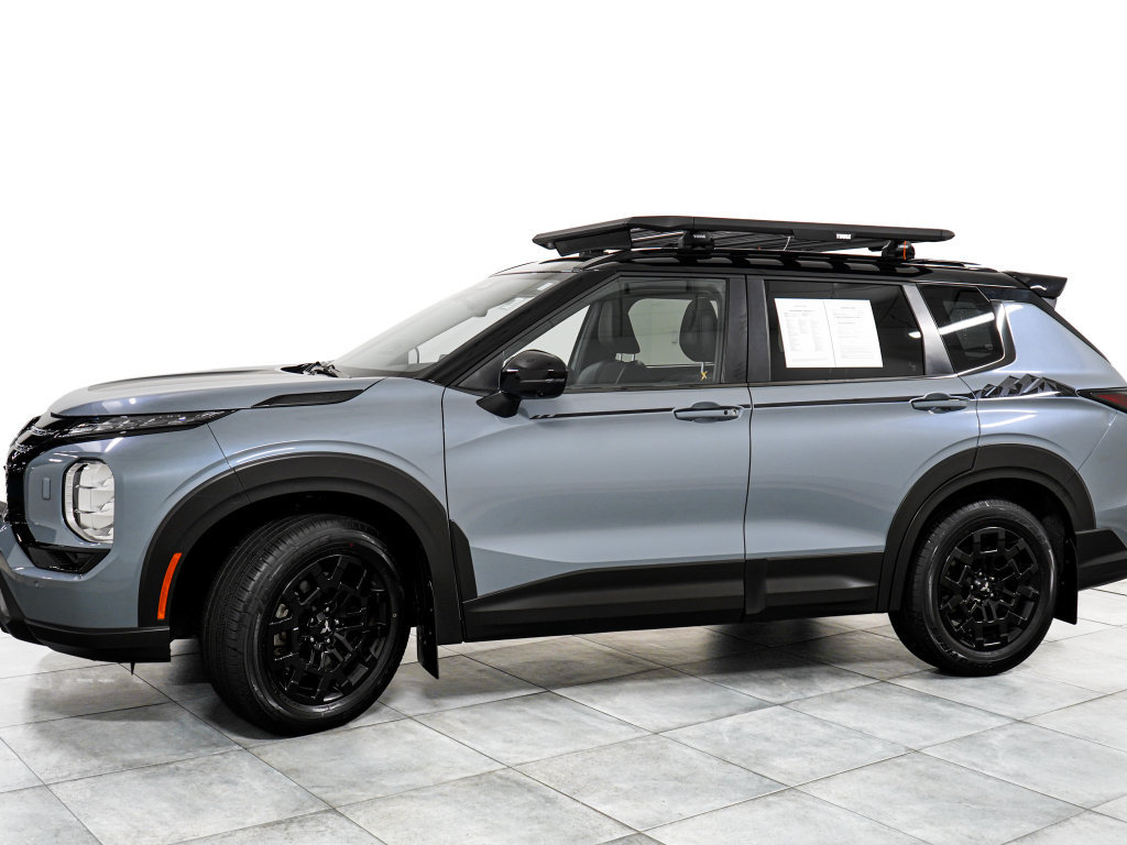 Used 2026 Mitsubishi Outlander AWD image 4