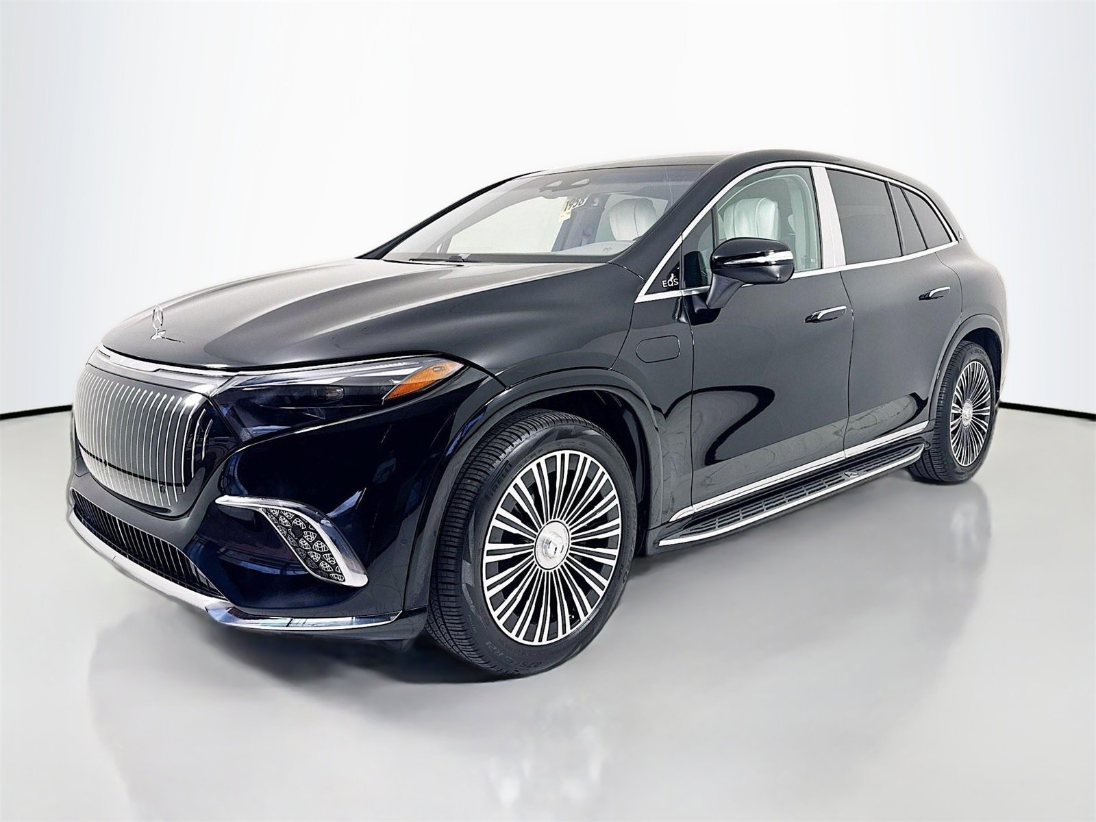 Used 2024 Mercedes-Benz Maybach EQS 680 Maybach EQS 680 image 3