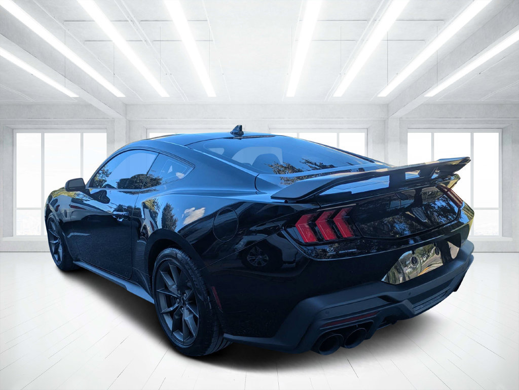 Used 2024 Ford Mustang Dark Horse RWD image 5