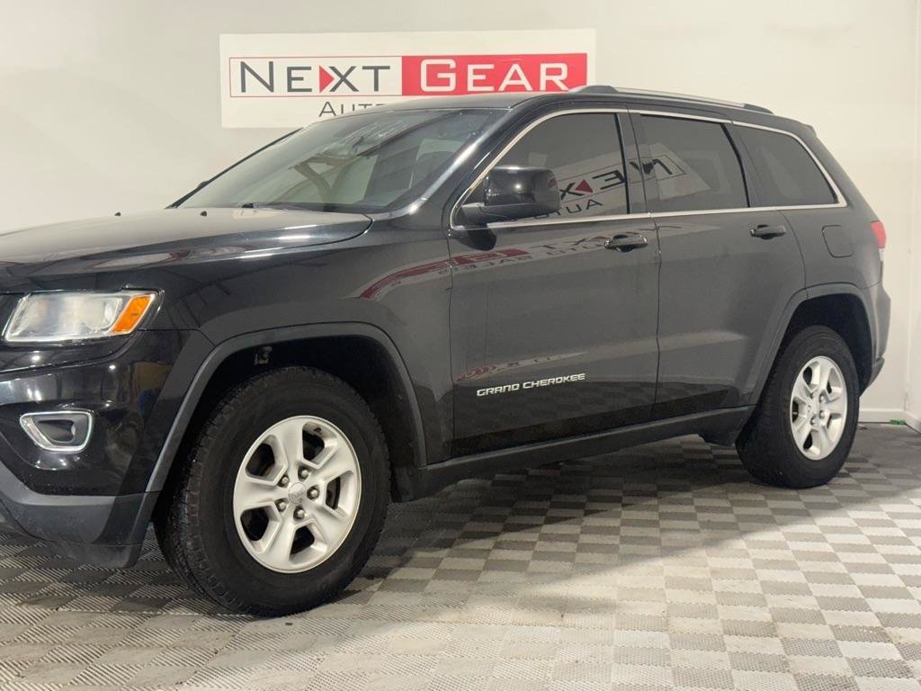 Used 2016 Jeep Grand Cherokee Laredo w/ Quick Order Package 23E AWD/4WD image 5