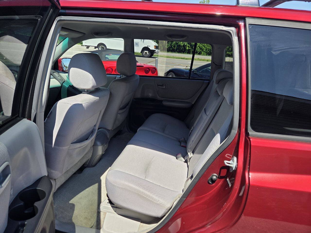 Used 2007 Toyota Highlander 2WD w/ Extra Value Pkg #2 image 21