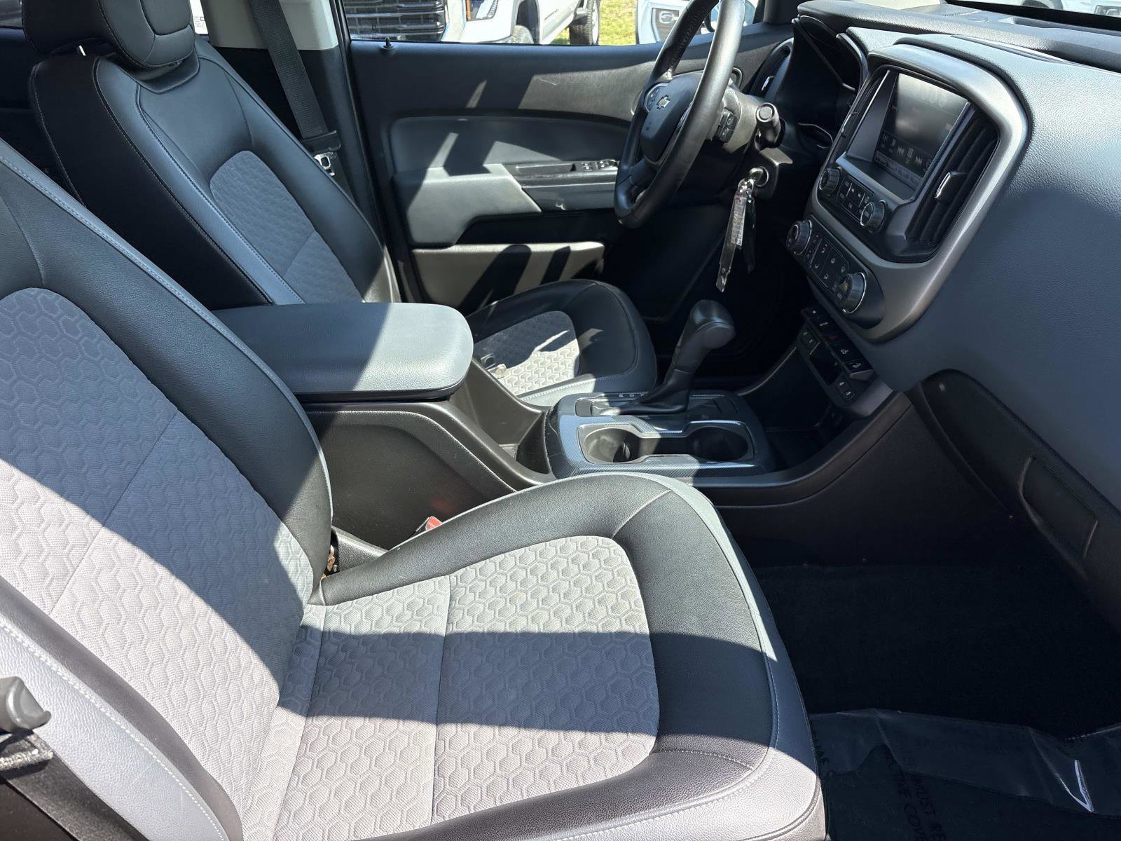 Used 2016 Chevrolet Colorado Z71 RWD image 31