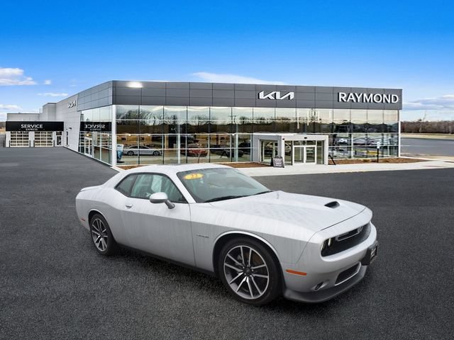 Used 2022 Dodge Challenger R/T w/ Plus Package RWD image 10