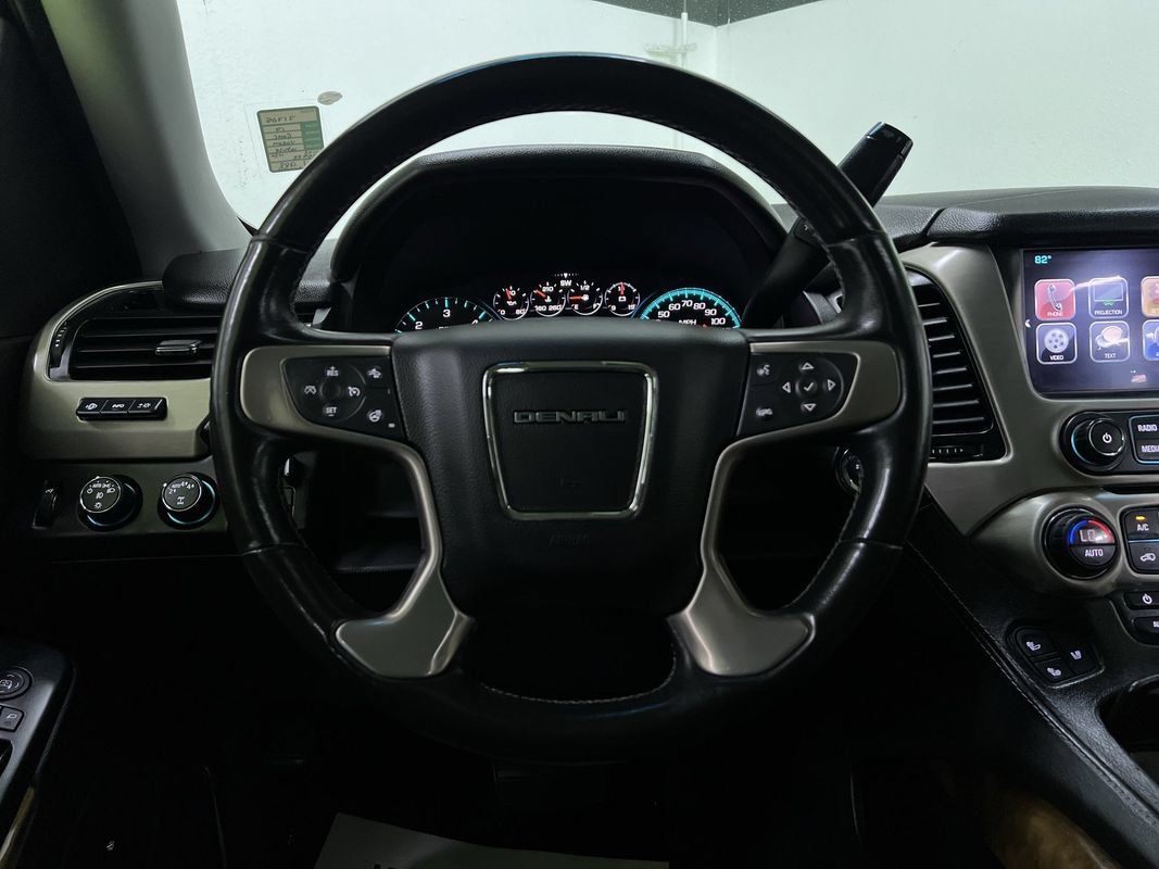 Used 2017 GMC Yukon XL Denali w/ Open Road Package AWD/4WD image 20