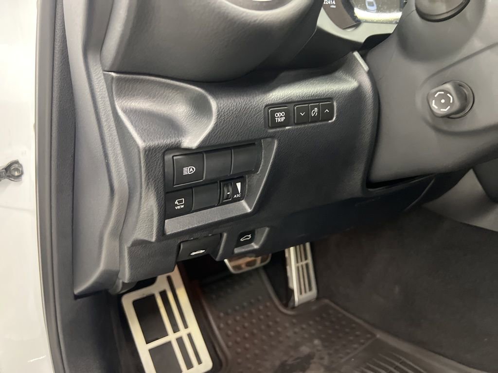 Used 2022 Lexus IS 350 F Sport image 16