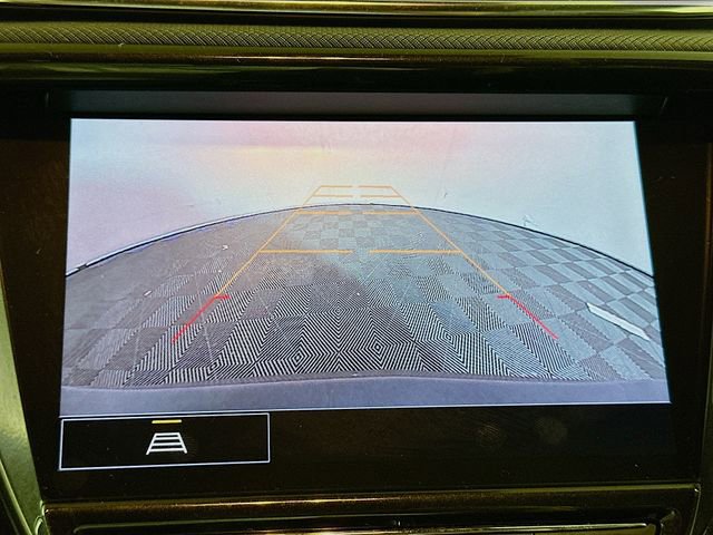 Used 2021 Chevrolet TrailBlazer RS w/ Sun and Liftgate Package image 17