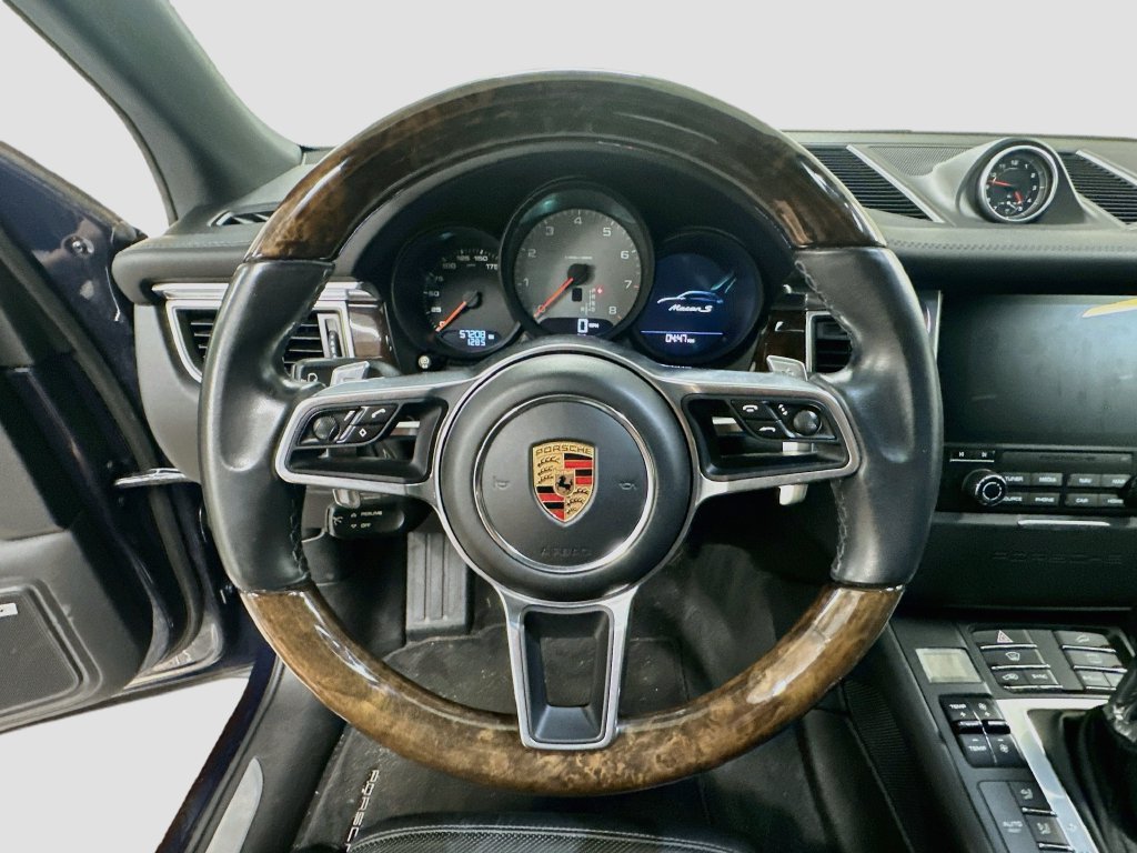 Certified 2017 Porsche Macan S AWD/4WD image 12