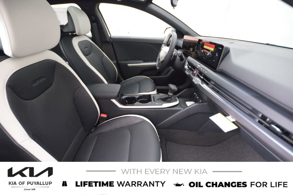 New 2025 Kia K4 GT-Line Turbo image 16
