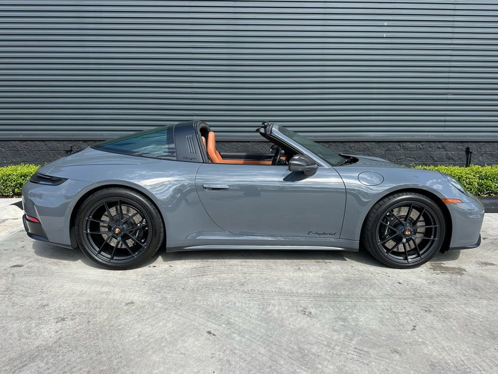Certified 2026 Porsche 911 Targa 4 GTS image 11