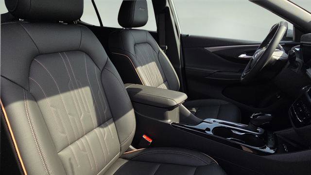 New 2026 Buick Envista Avenir image 18