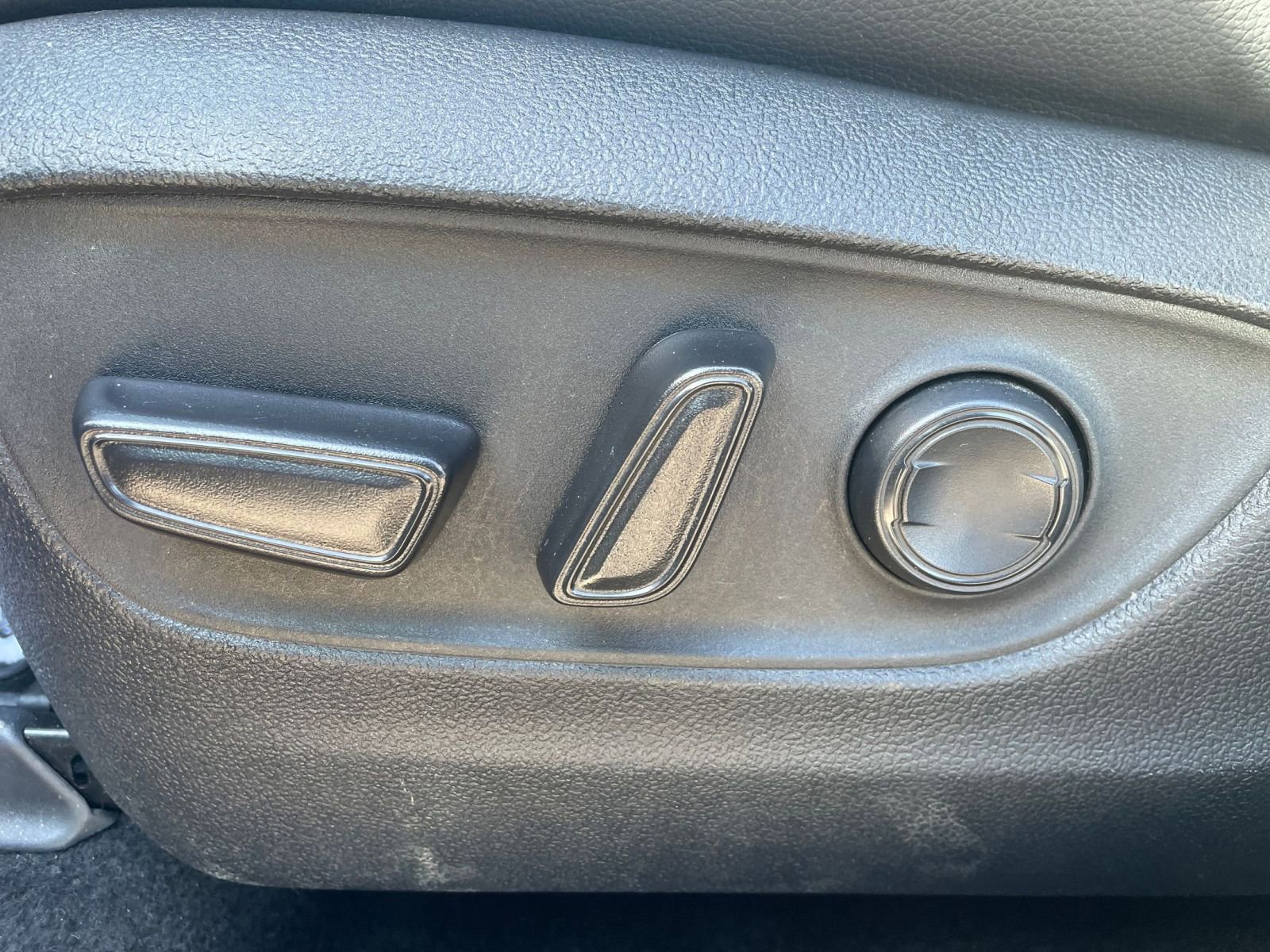 Used 2024 Toyota Highlander XSE image 22