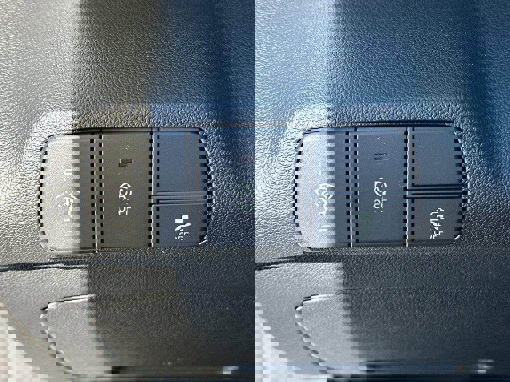 New 2026 Hyundai Elantra SE image 22