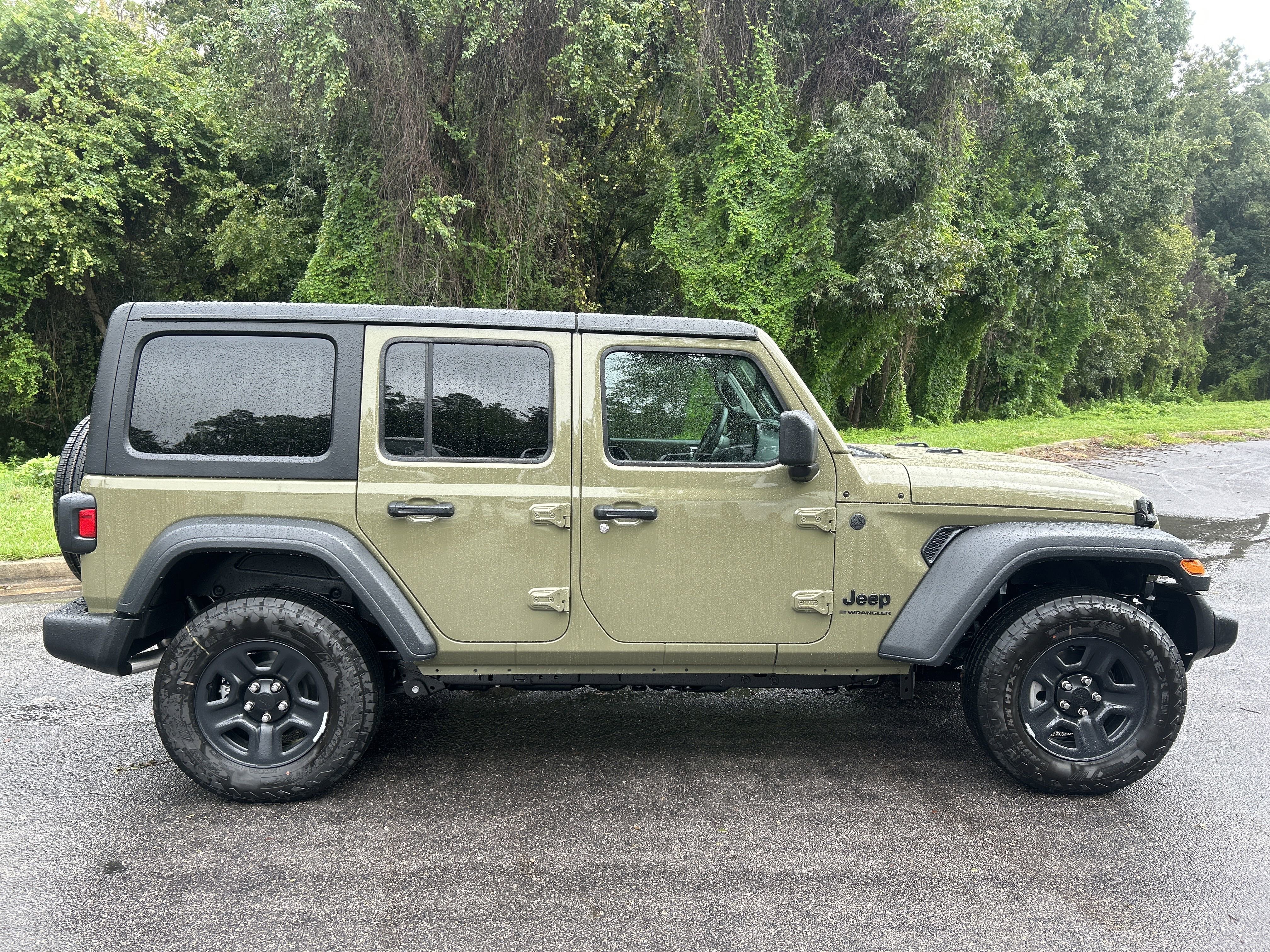 New 2026 Jeep Wrangler Unlimited Sport AWD/4WD image 10