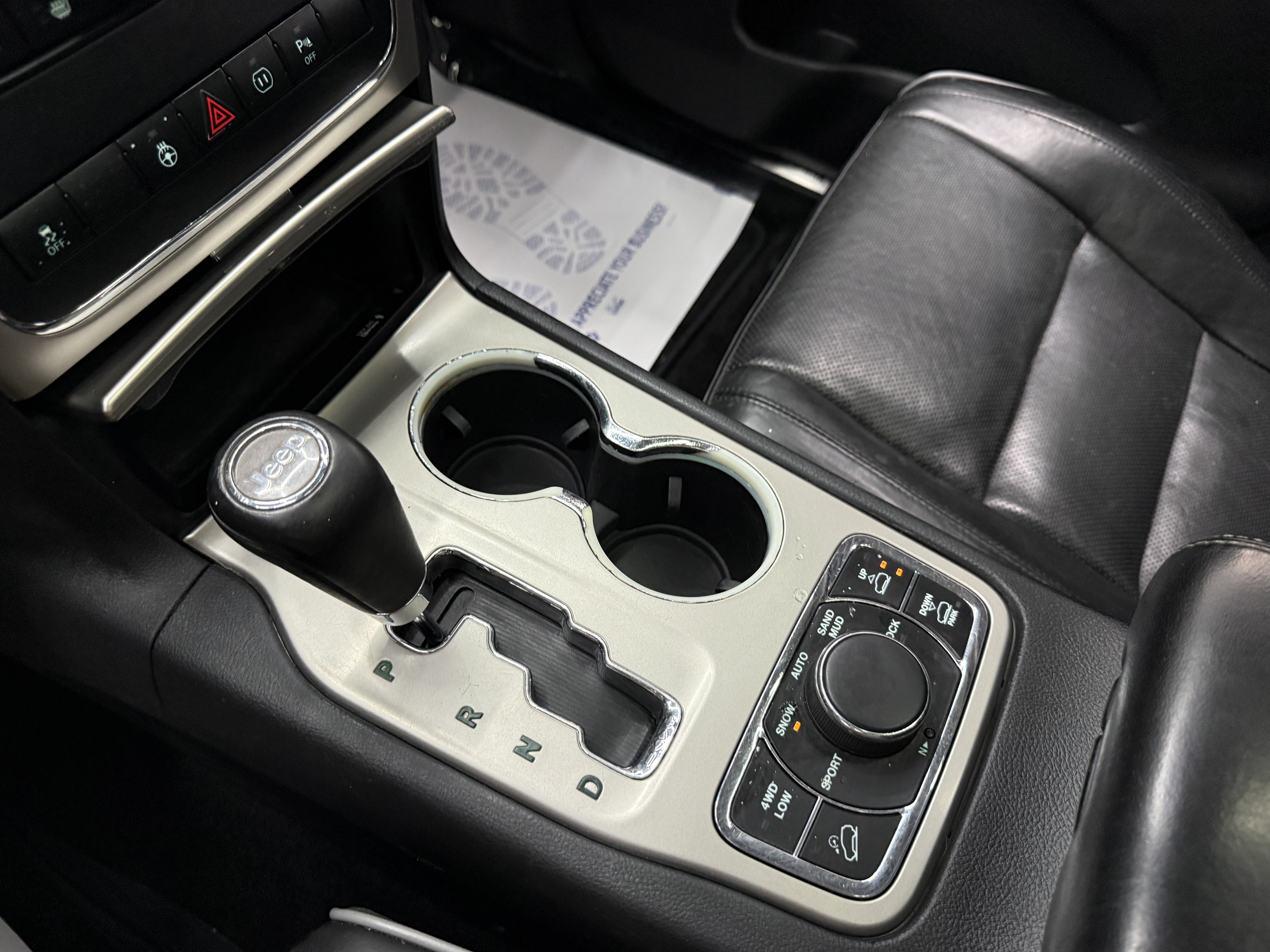 Used 2012 Jeep Grand Cherokee Overland AWD/4WD image 17