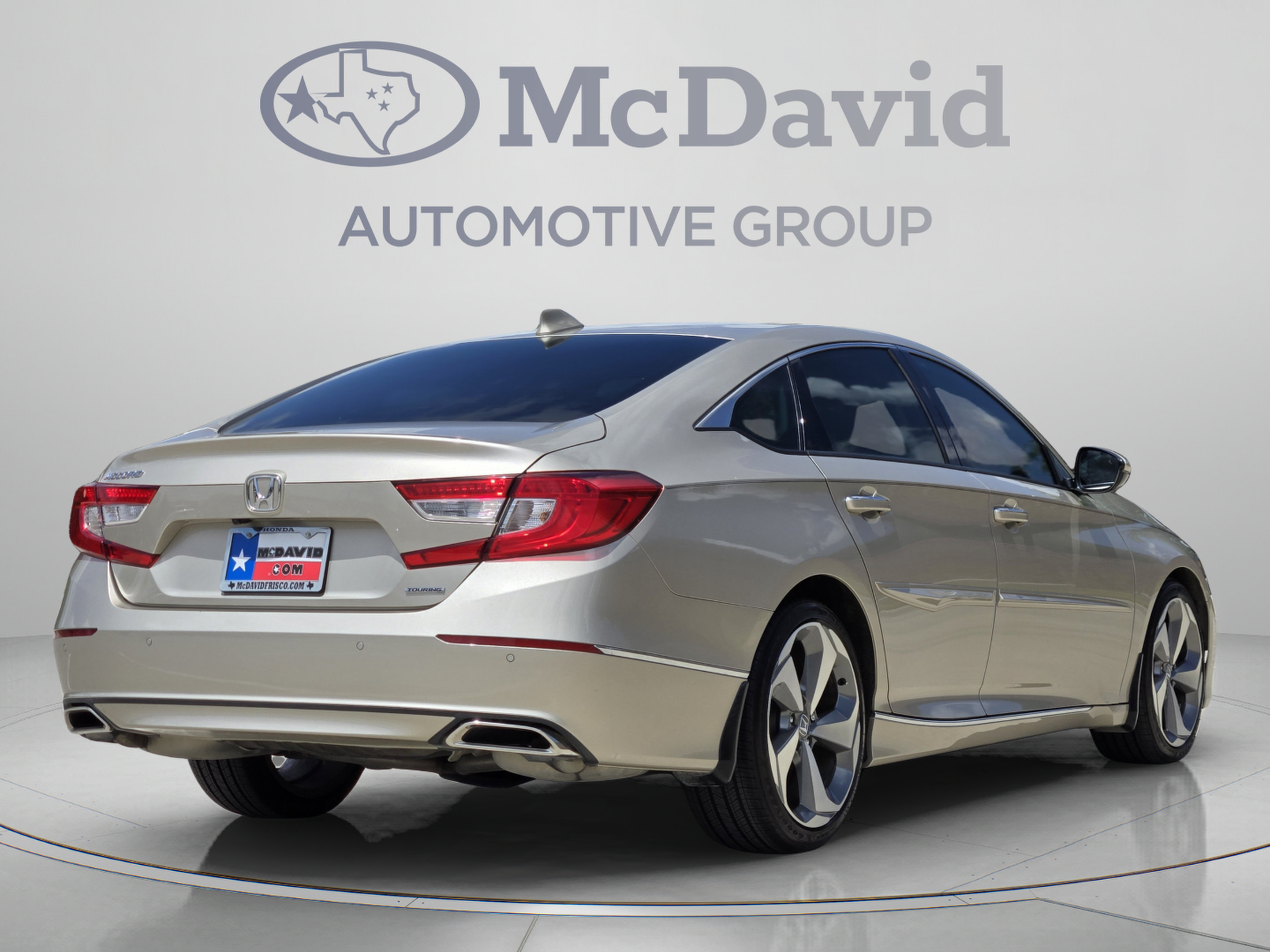 Used 2018 Honda Accord Touring image 6
