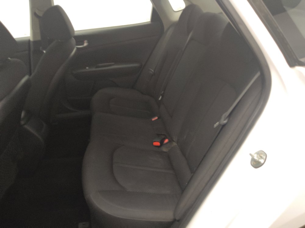 Used 2020 Kia Optima LX FWD image 18