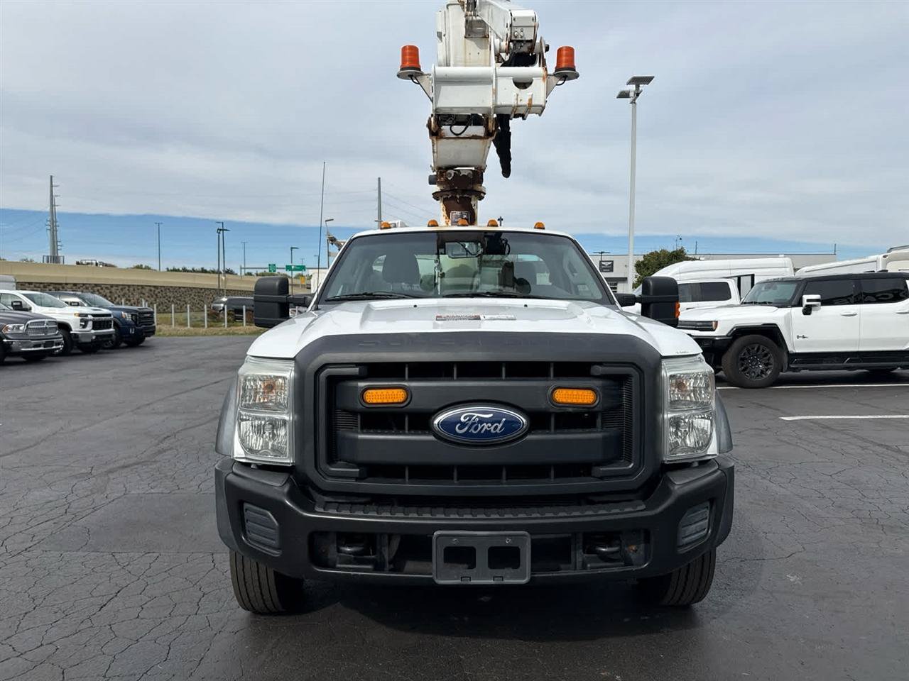 Used 2012 Ford F550 Luxury w/ PWR Equipment Group RWD image 3