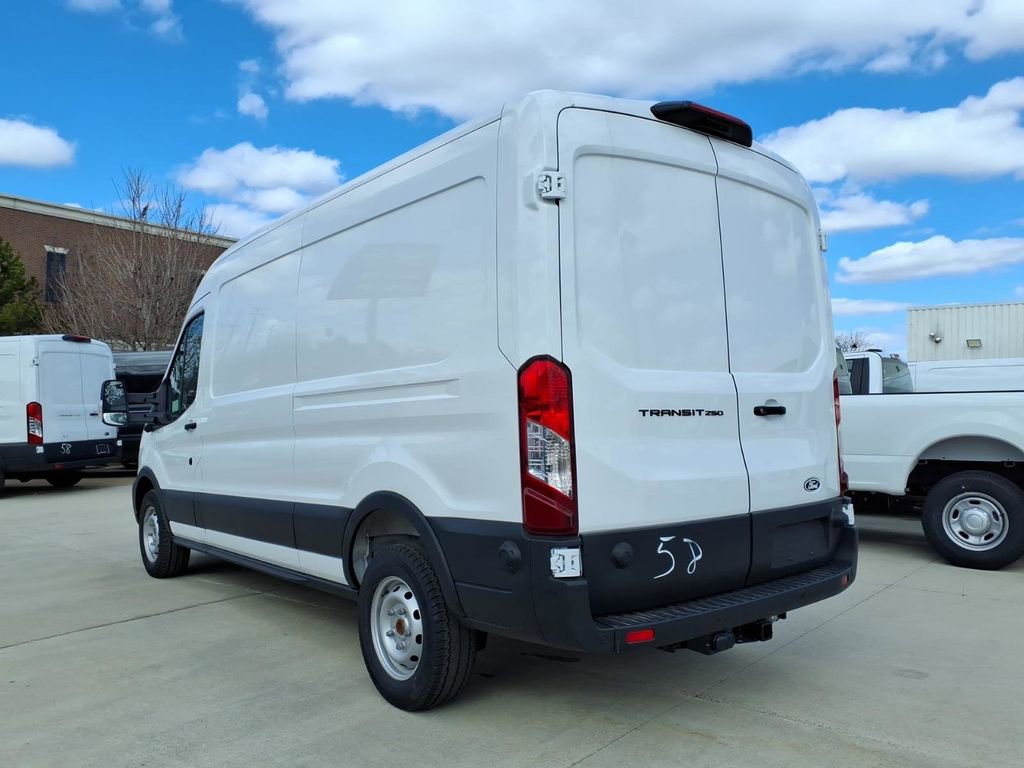 New 2026 Ford Transit 250 148 Medium Roof RWD image 7