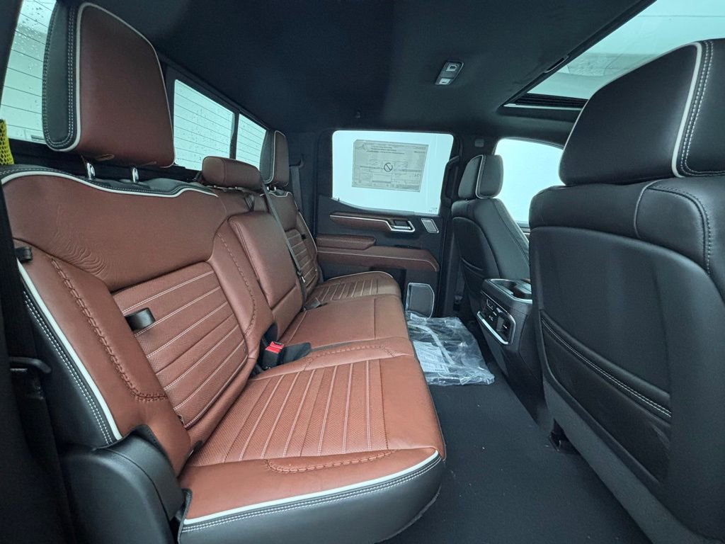 New 2026 GMC Sierra 1500 Denali Ultimate w/ LPO, Black Badging Package image 43