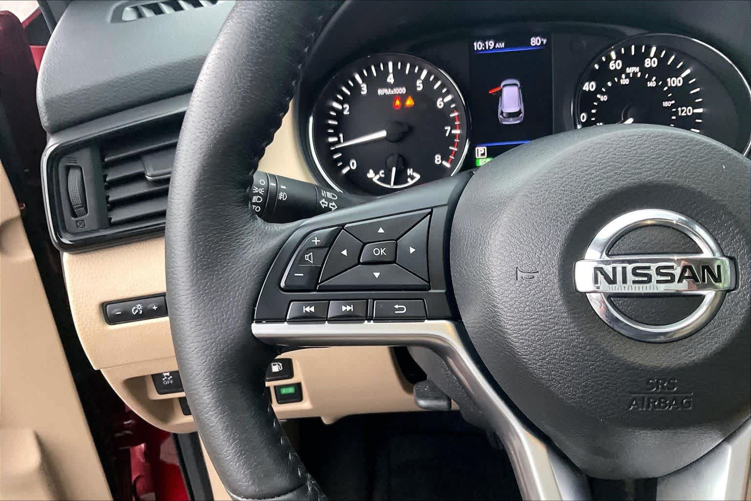 Used 2020 Nissan Rogue SV w/ Sun & Sound Touring Package AWD/4WD image 25