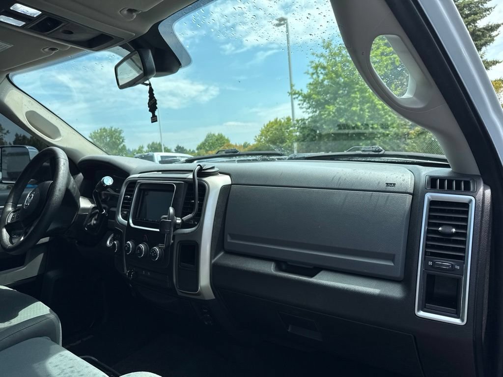 Used 2016 RAM 2500 SLT AWD/4WD image 10