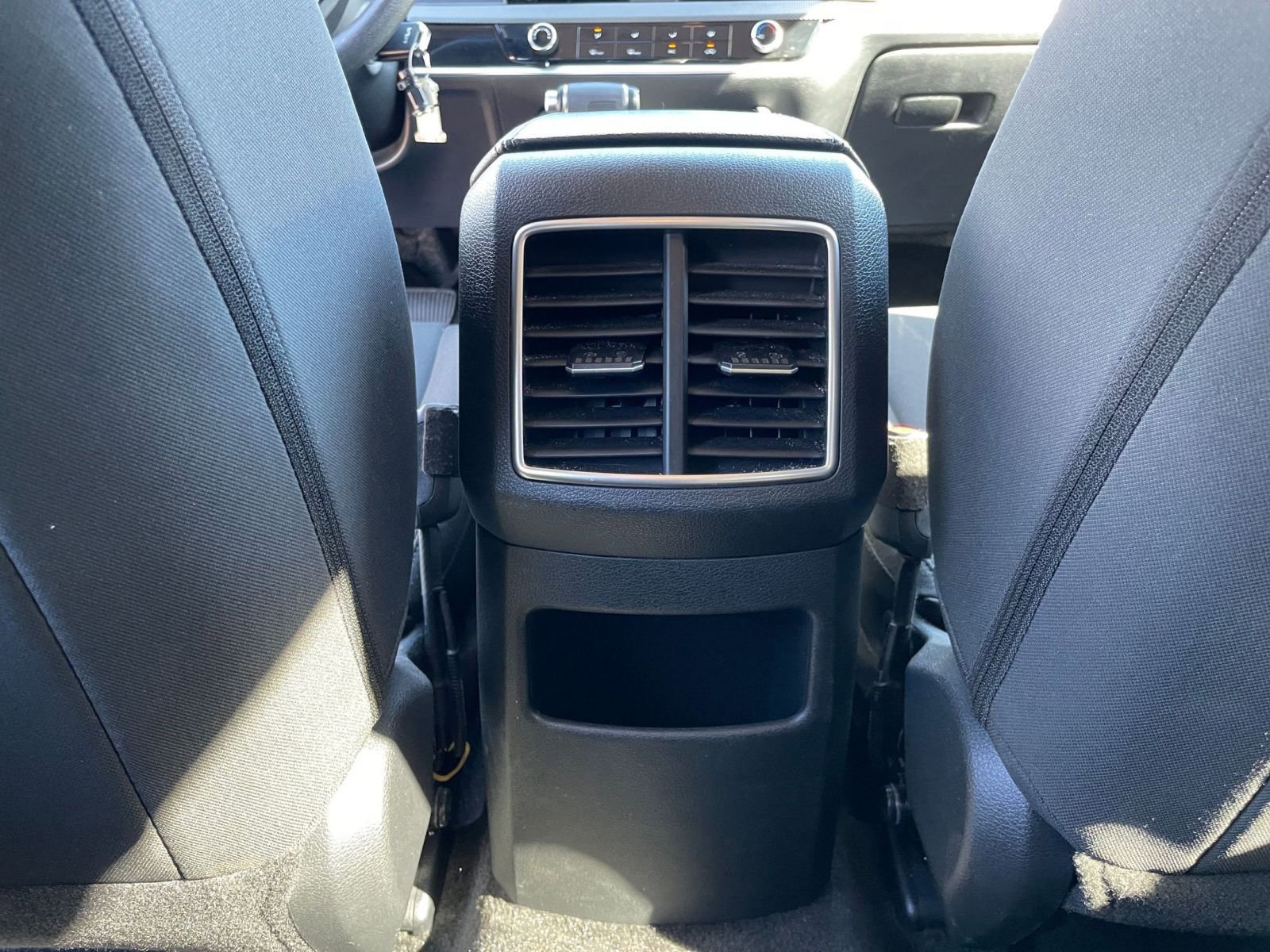 Used 2025 Kia Sportage LX FWD image 22