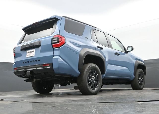 New 2026 Toyota 4Runner SR5 RWD image 25