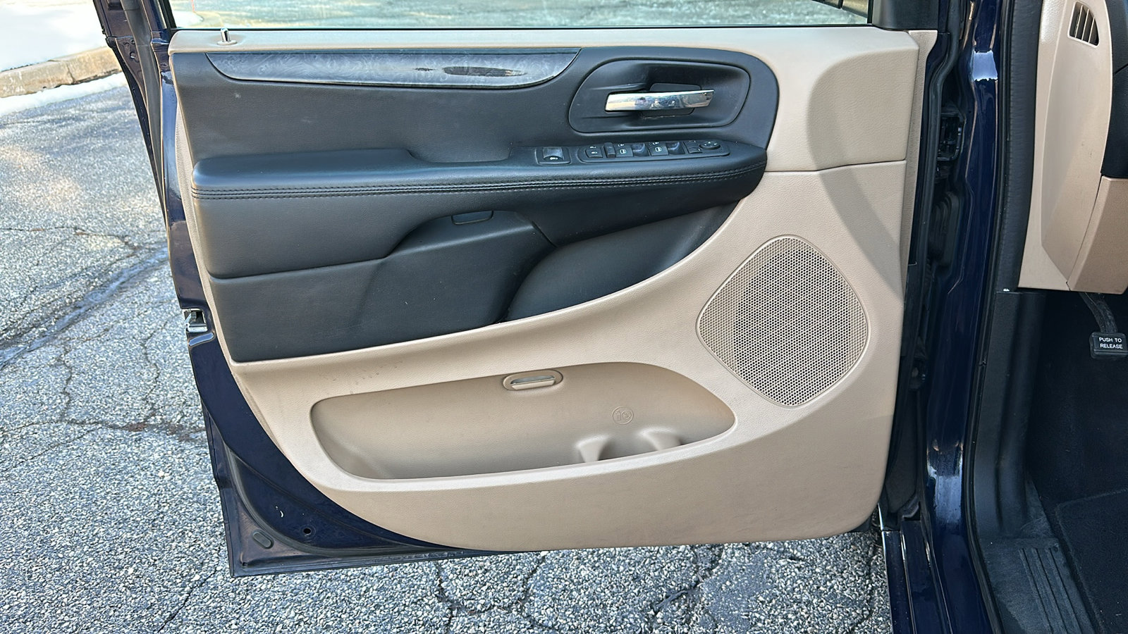 Used 2014 Dodge Grand Caravan SE w/ Quick Order Package 29E SE image 13