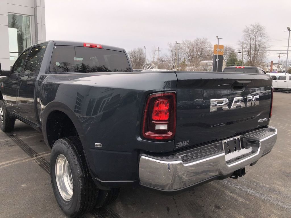 New 2026 RAM 3500 Tradesman w/ Chrome Appearance Group AWD/4WD image 4