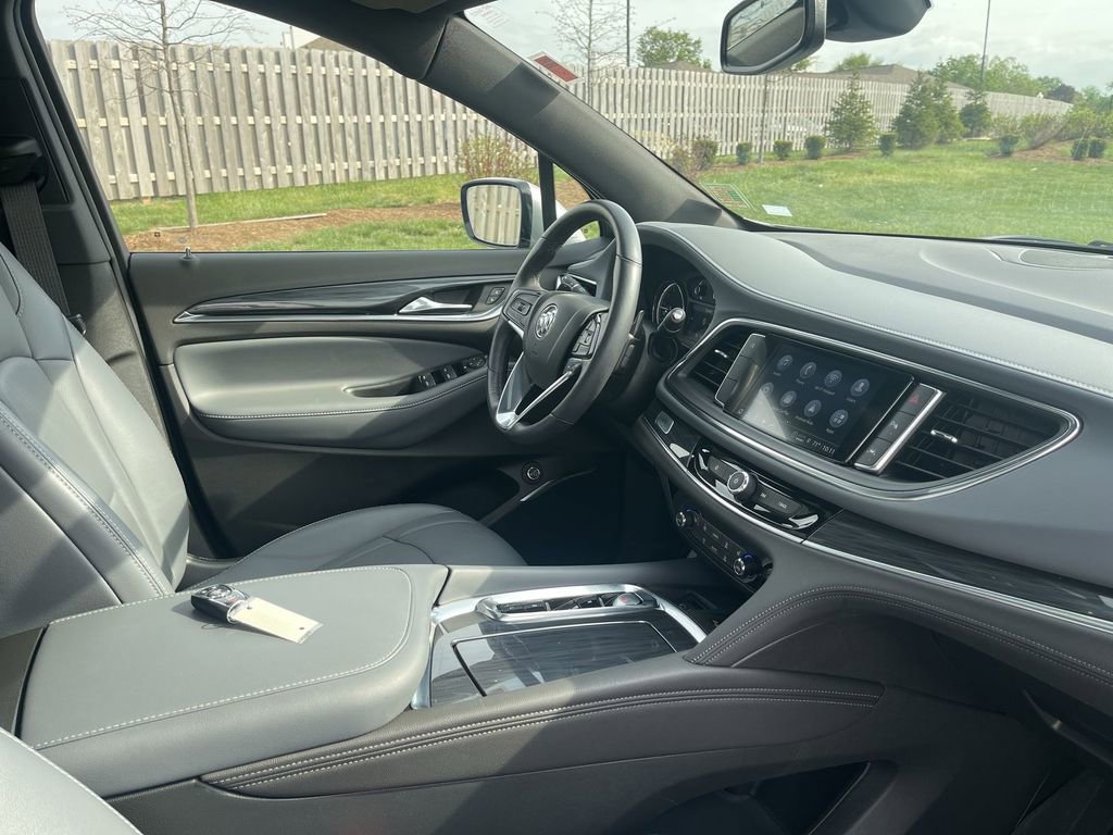 Used 2024 Buick Enclave Essence w/ Experience Buick Package image 41