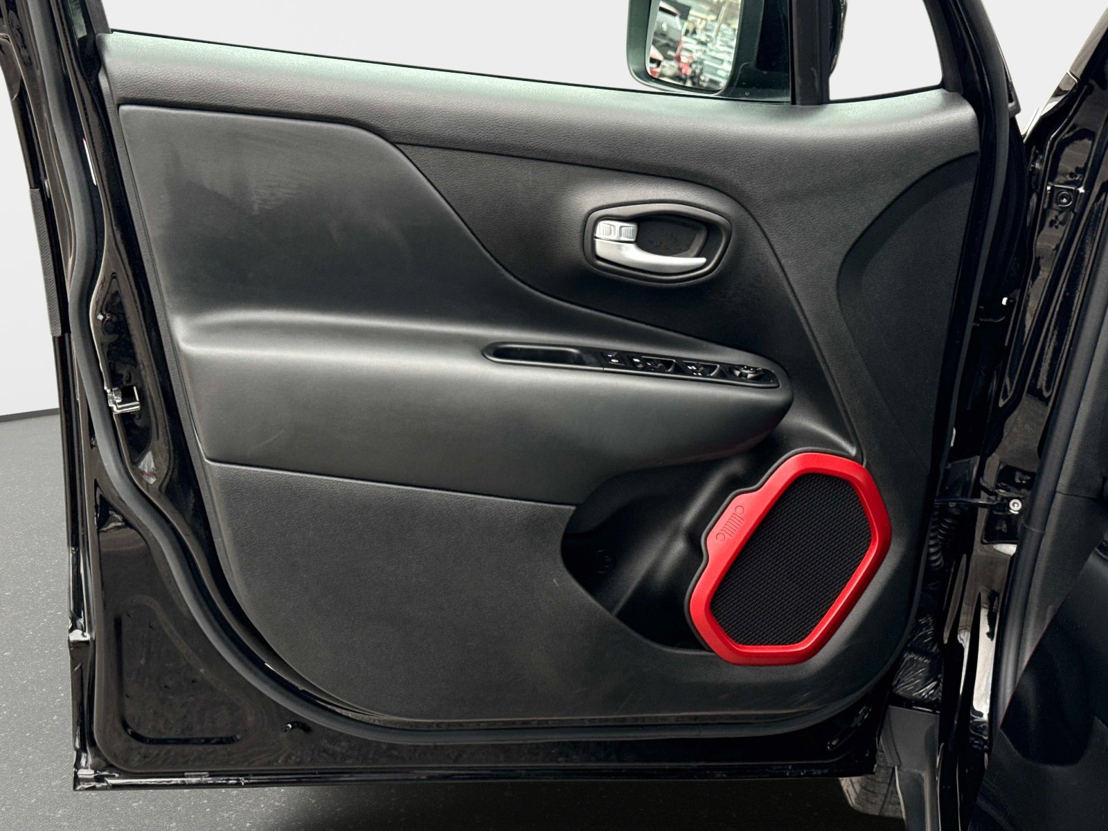 Certified 2023 Jeep Renegade Trailhawk w/ Sun/Sound Group image 18