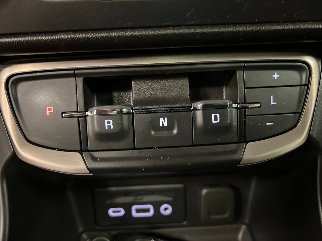Certified 2024 GMC Terrain Denali w/ Denali Premium Package AWD/4WD image 26